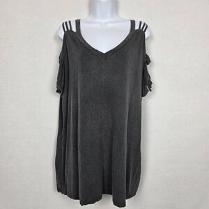 BKE Charcoal Cold Shoulder Short Sleeve Top